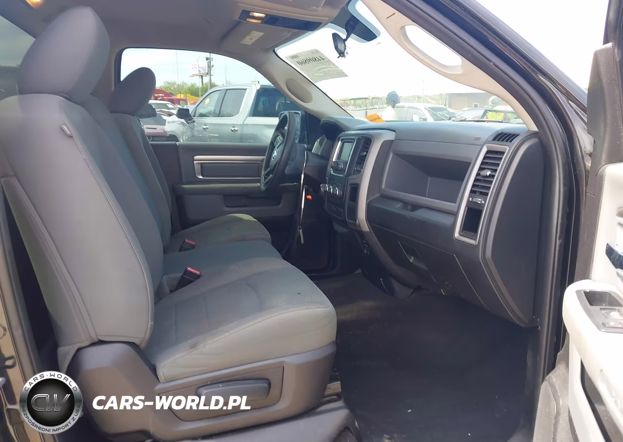 2017 Ram 1500 Express 4X2 6'4 Box VIN:3C6JR6AG9HG563376 - 5