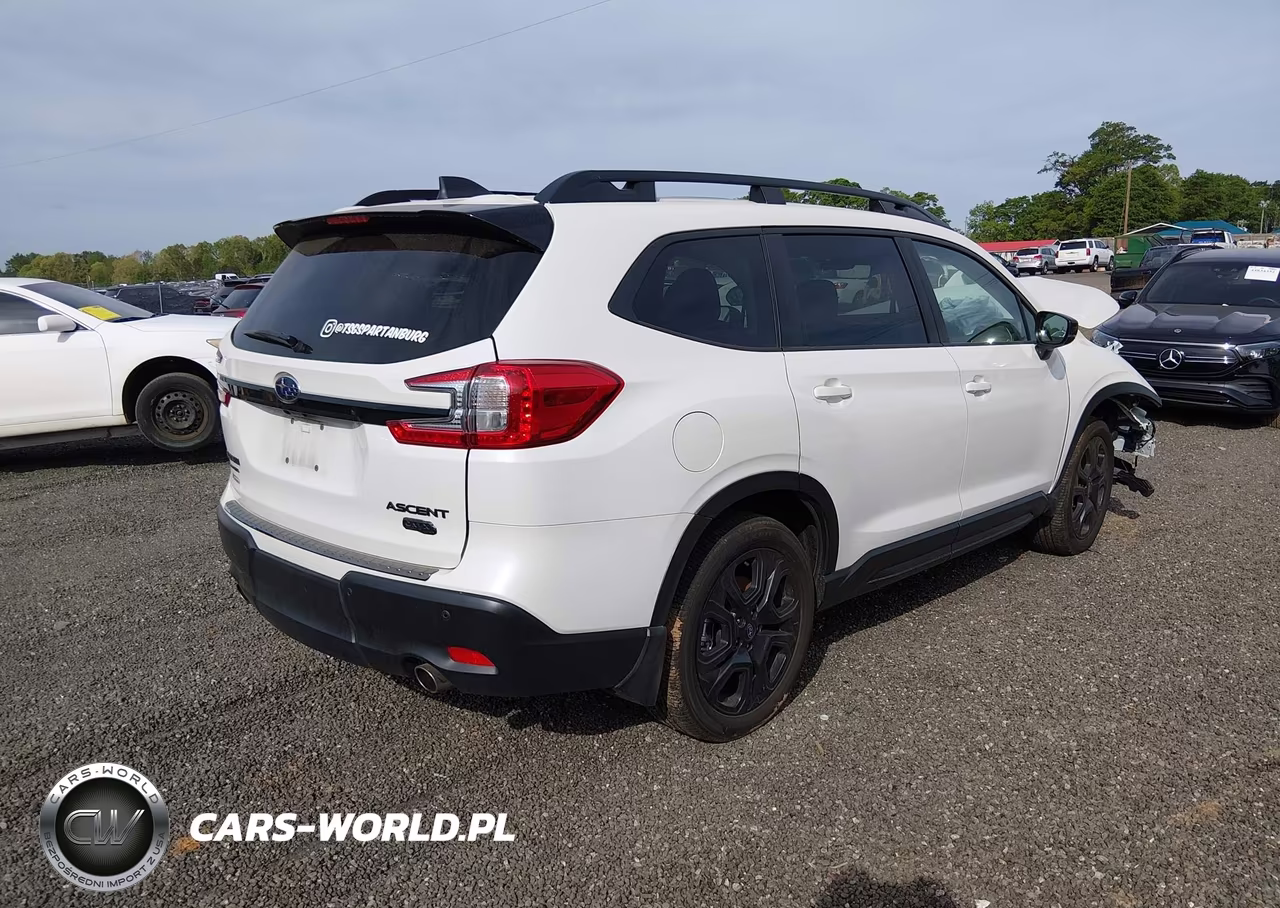 2025 Subaru Ascent Onyx Edition 7-Passenger VIN:4S4WMAFD6S3400673 - 4