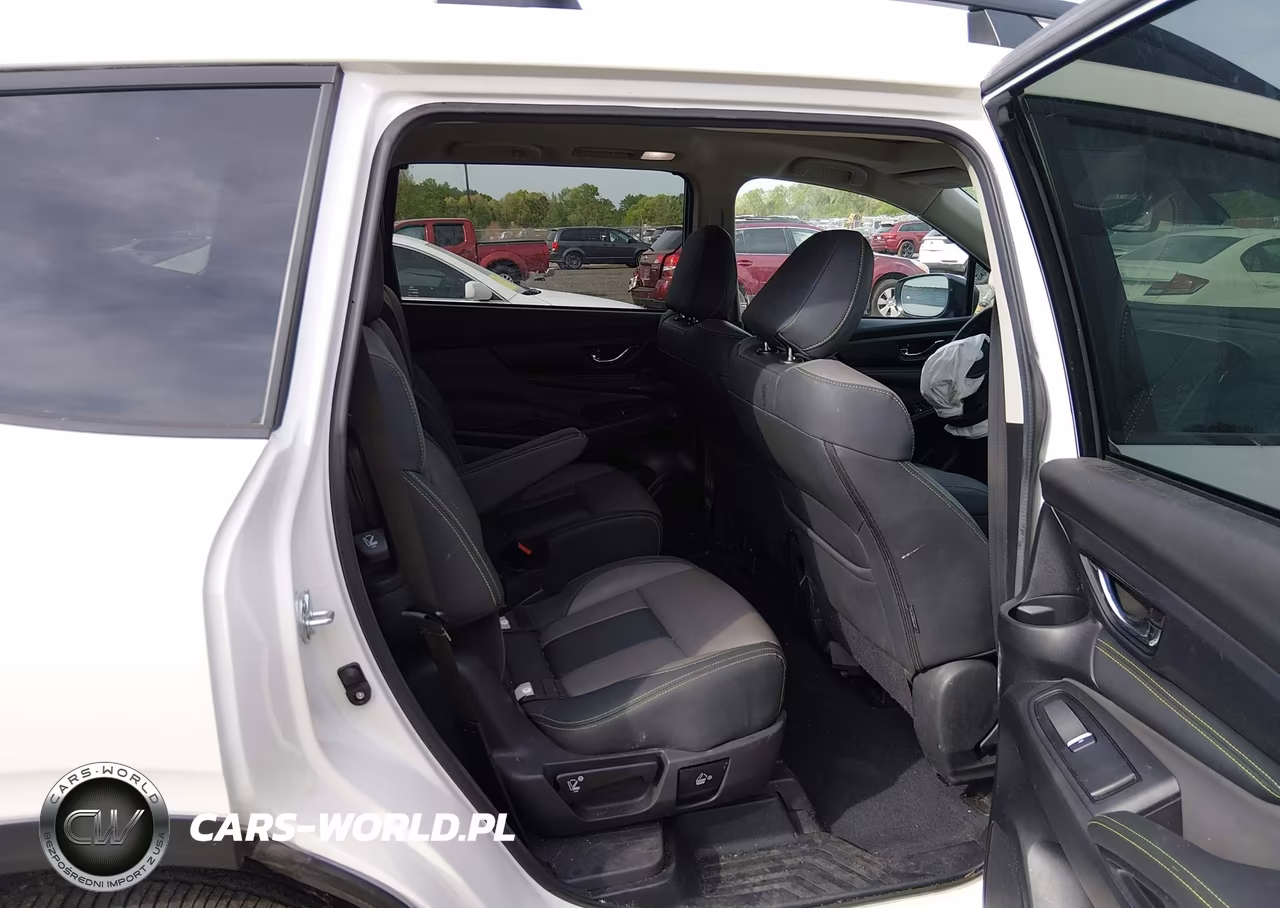 2025 Subaru Ascent Onyx Edition 7-Passenger VIN:4S4WMAFD6S3400673 - 8