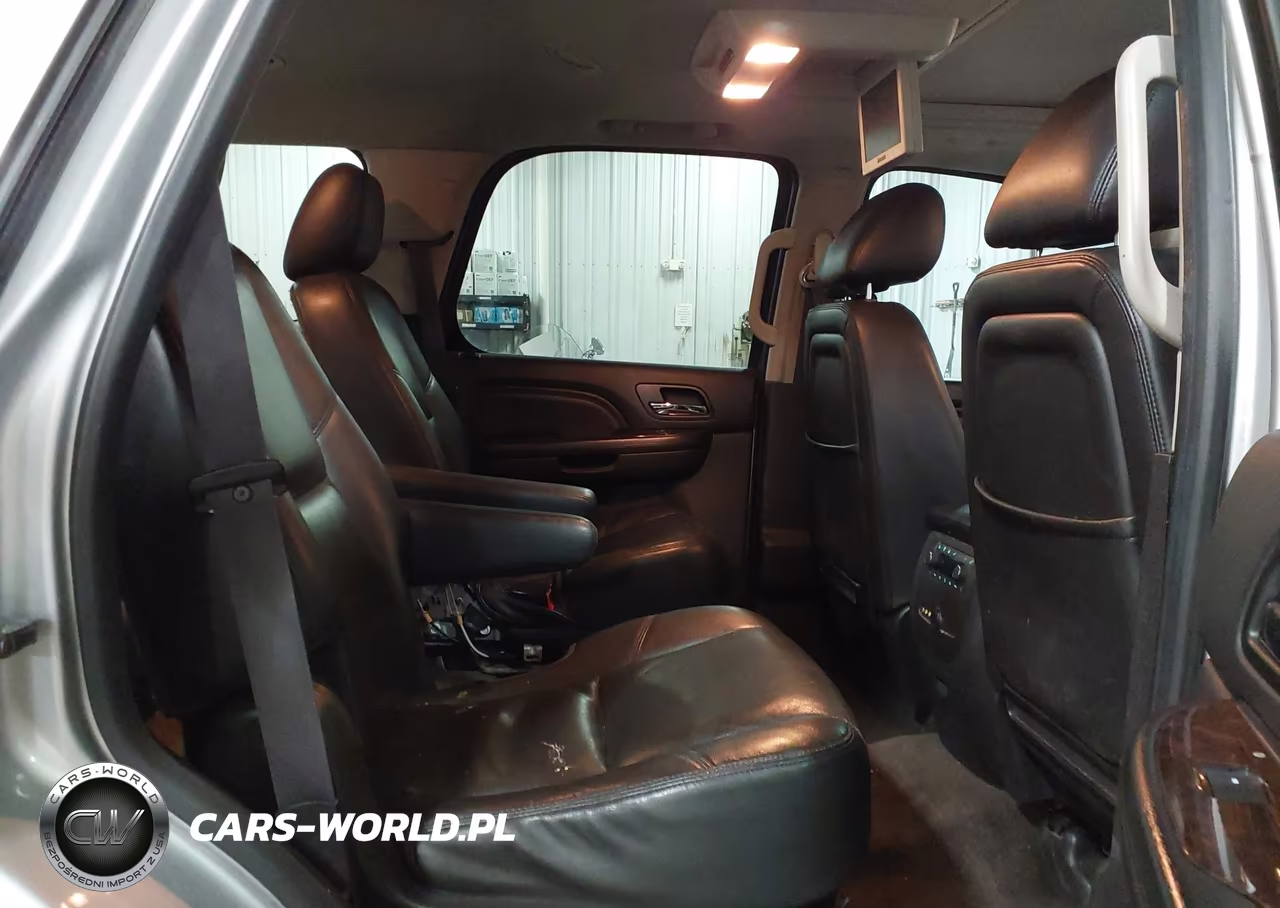 2014 GMC Yukon Denali VIN:1GKS2EEF3ER227252 - 8