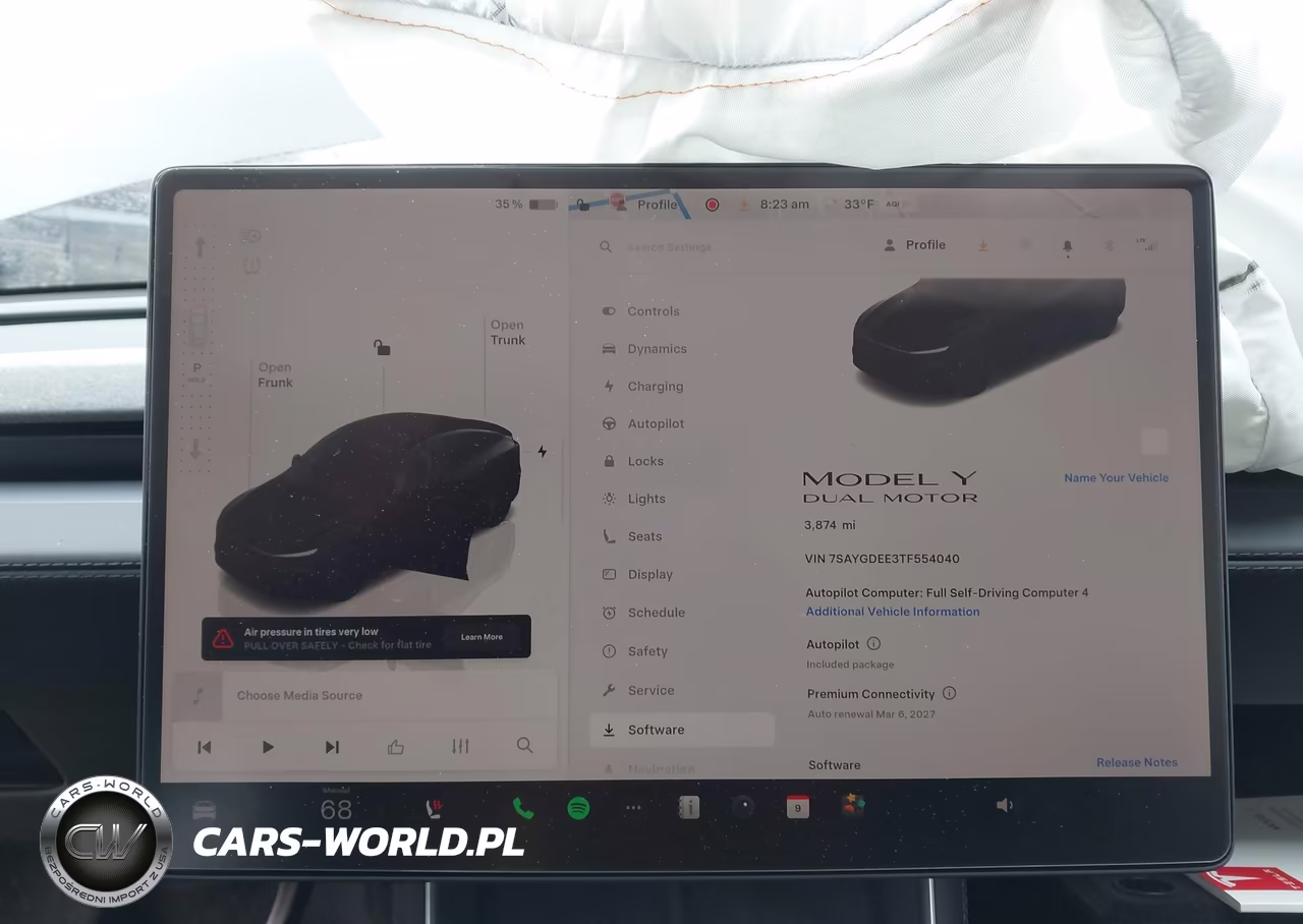 2026 Tesla Model Y All-Wheel Drive-Long Range Launch Series-Premium All-Wheel Drive VIN:7SAYGDEE3TF554040 - 18