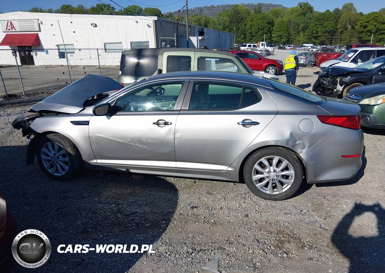 2015 Kia Optima Lx VIN:5XXGM4A75FG400763 - 15