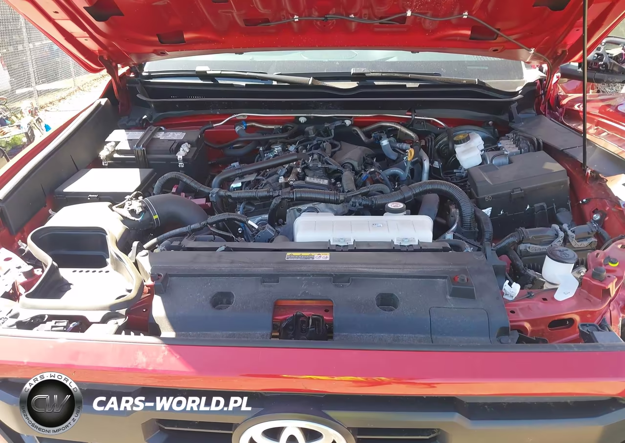 2025 Toyota Tacoma Trd Off Road VIN:3TYLB5JN7ST083879 - 10