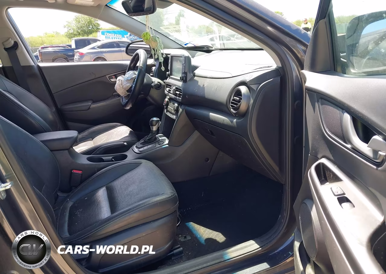 2021 Hyundai Kona Ultimate VIN:KM8K5CA59MU747631 - 5