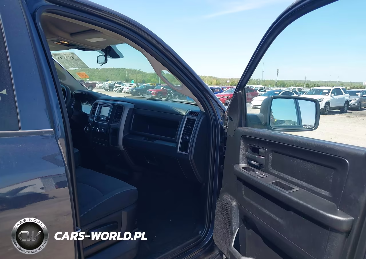 2021 Ram 1500 Classic VIN:1C6RR6FG5MS504114 - 5