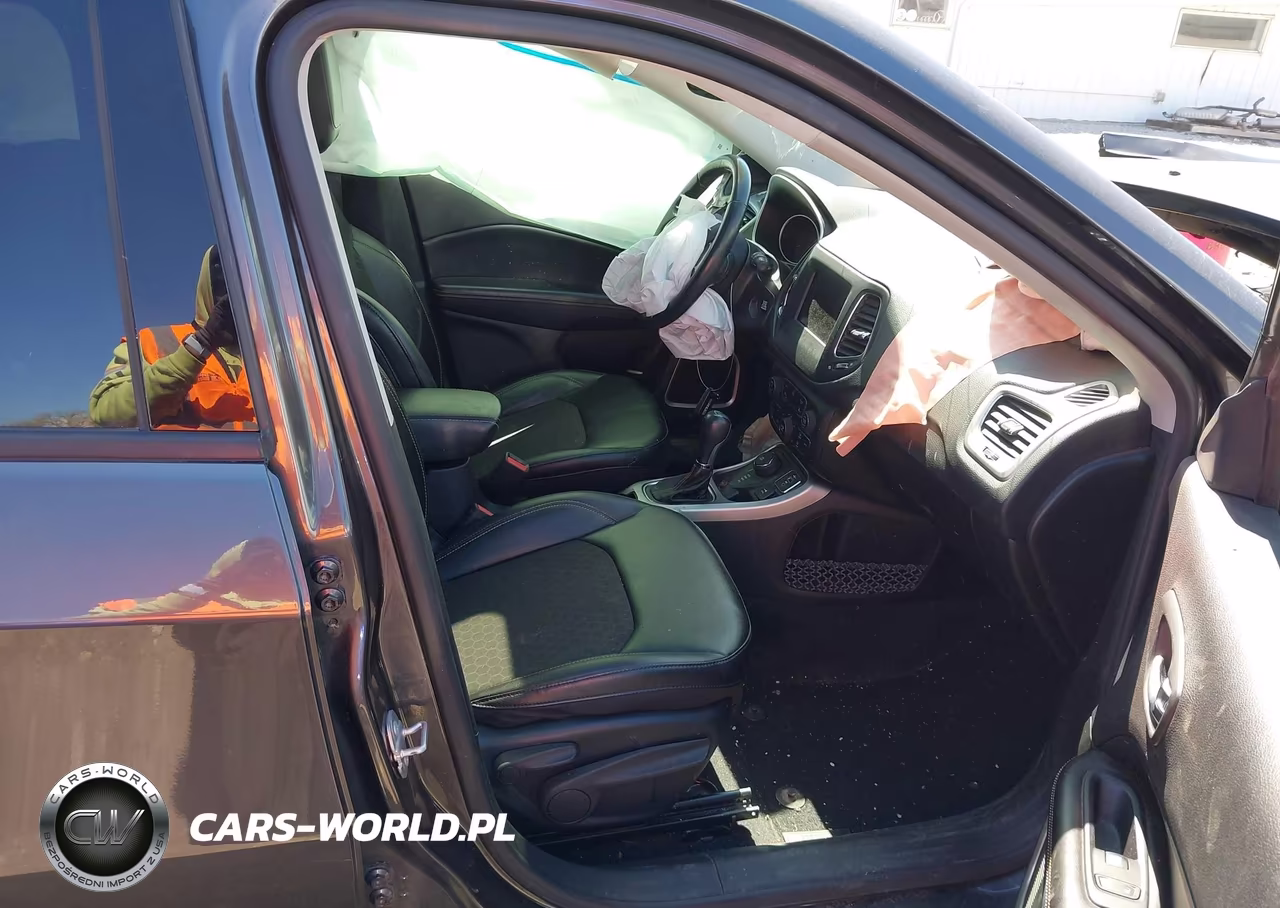 2020 Jeep Compass Sun And Safety 4X4 VIN:3C4NJDBB0LT234428 - 5
