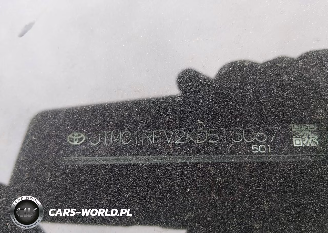 2019 Toyota Rav4 Xle Premium VIN:JTMC1RFV2KD513067 - 18