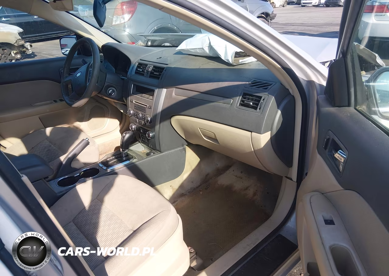 2010 Ford Fusion Se VIN:3FAHP0HA8AR157293 - 5