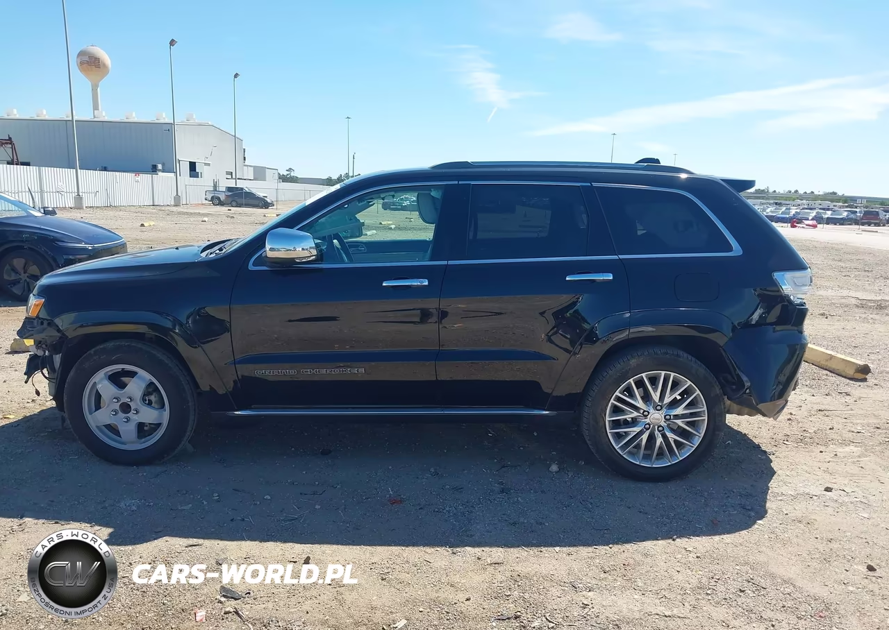 2018 Jeep Grand Cherokee Summit 4X2 VIN:1C4RJEJG7JC205070 - 15