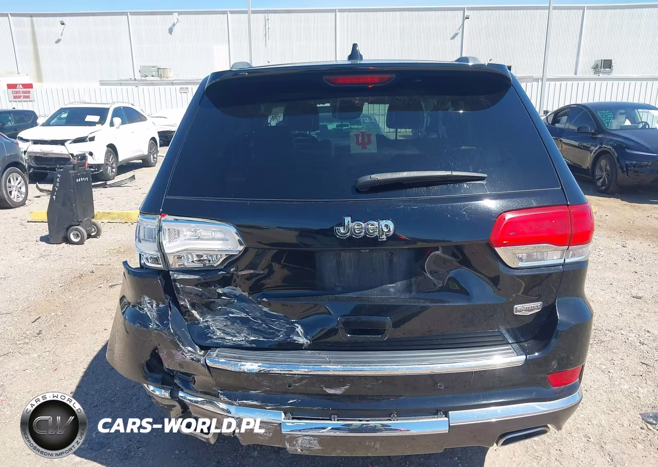 2018 Jeep Grand Cherokee Summit 4X2 VIN:1C4RJEJG7JC205070 - 17