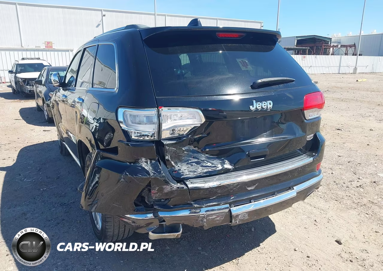 2018 Jeep Grand Cherokee Summit 4X2 VIN:1C4RJEJG7JC205070 - 18