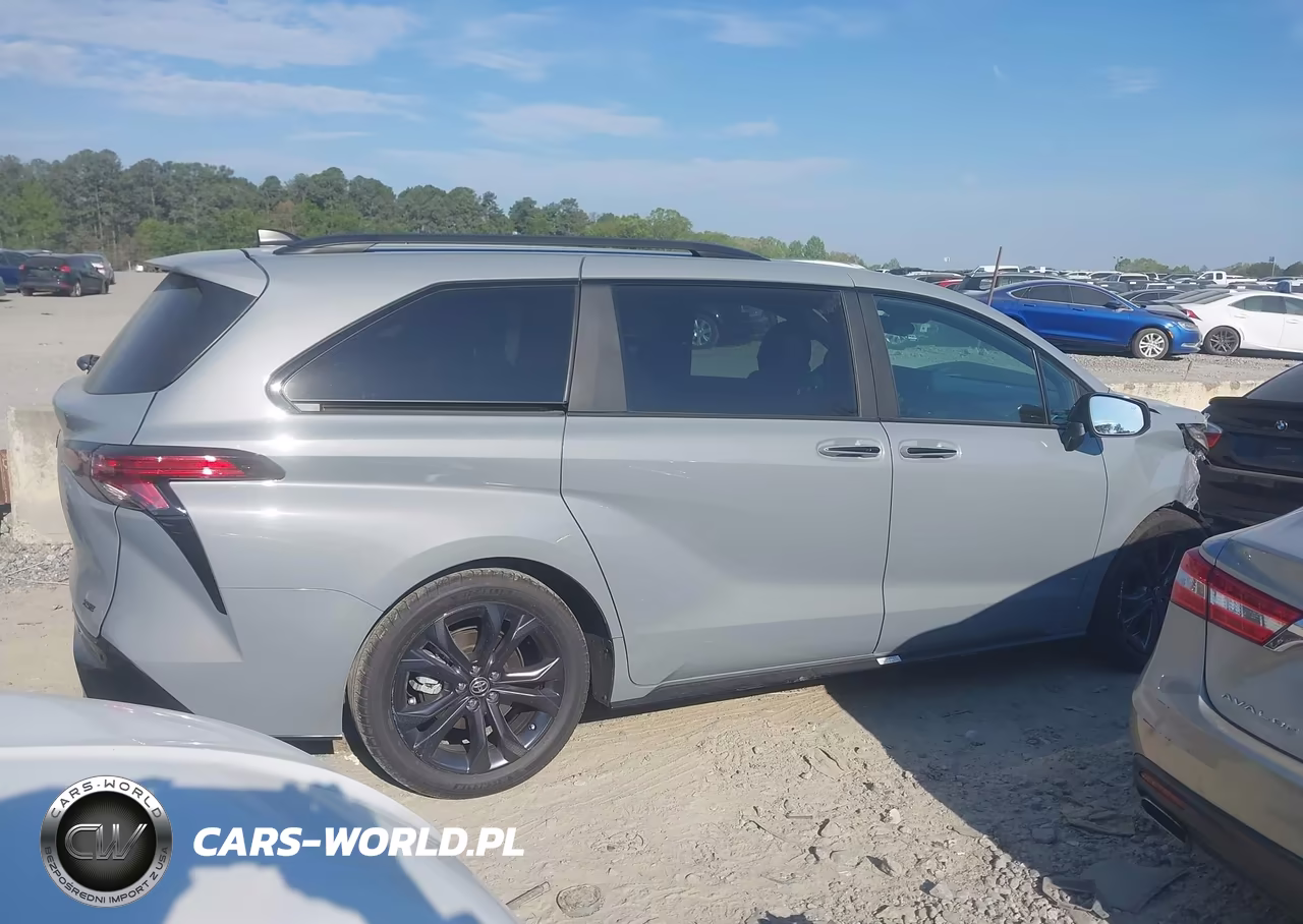 2025 Toyota Sienna Xse VIN:5TDCRKEC8SS244951 - 14