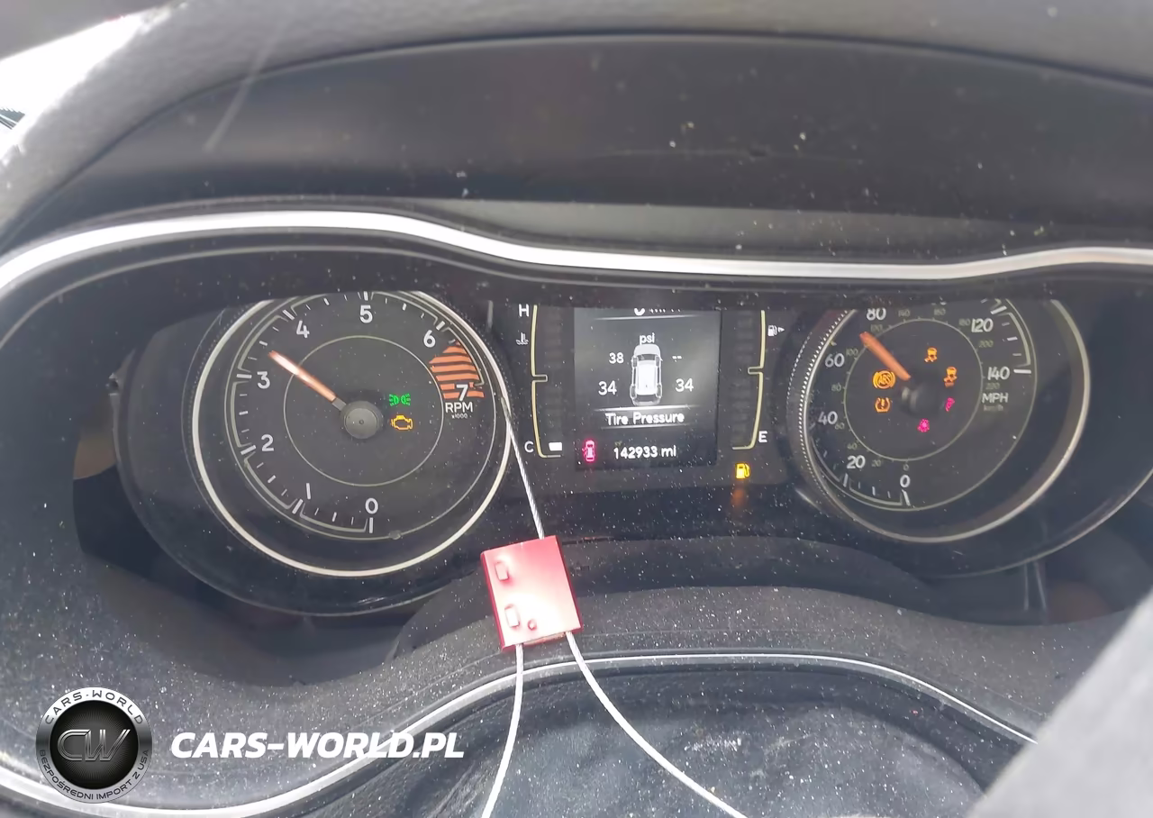2020 Jeep Cherokee Latitude Fwd VIN:1C4PJLCB4LD503764 - 7