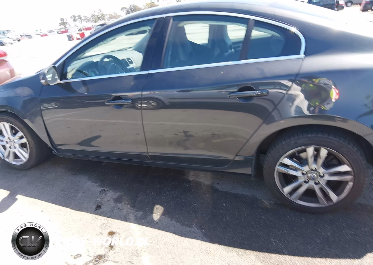 2013 Volvo S60 T5-T5 Platinum-T5 Premier-T5 Premier Plus VIN:YV1612FS9D2189036 - 14