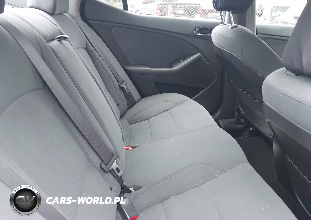 2015 Kia Optima Lx VIN:KNAGM4A79F5649603 - 8