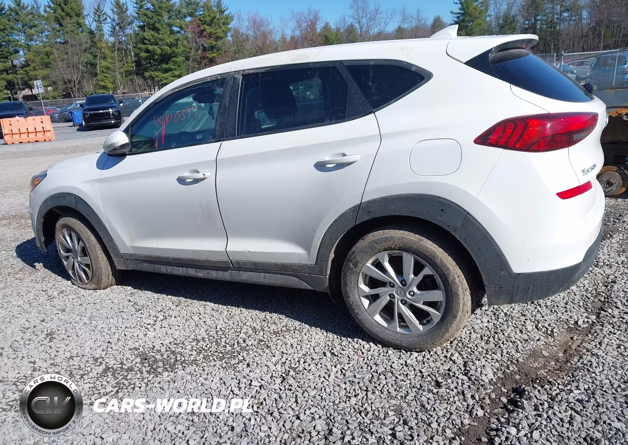2019 Hyundai Tucson Se VIN:KM8J2CA47KU837367 - 3
