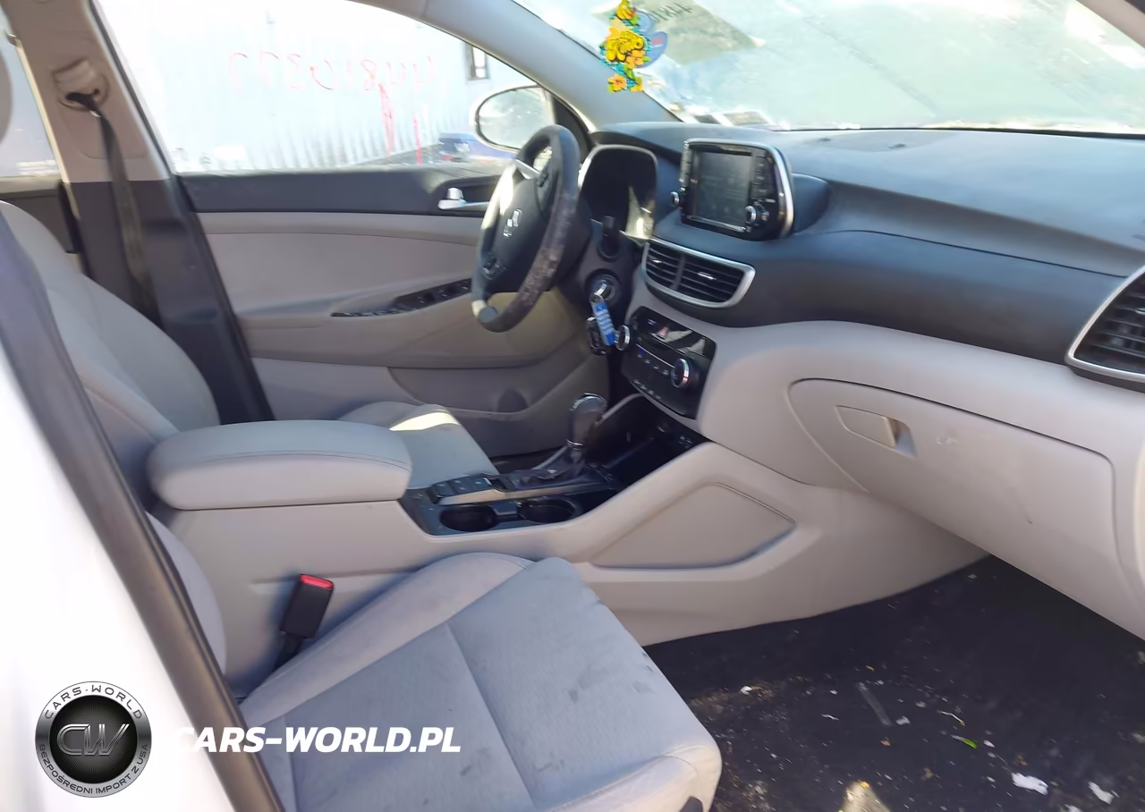 2019 Hyundai Tucson Se VIN:KM8J2CA47KU837367 - 5