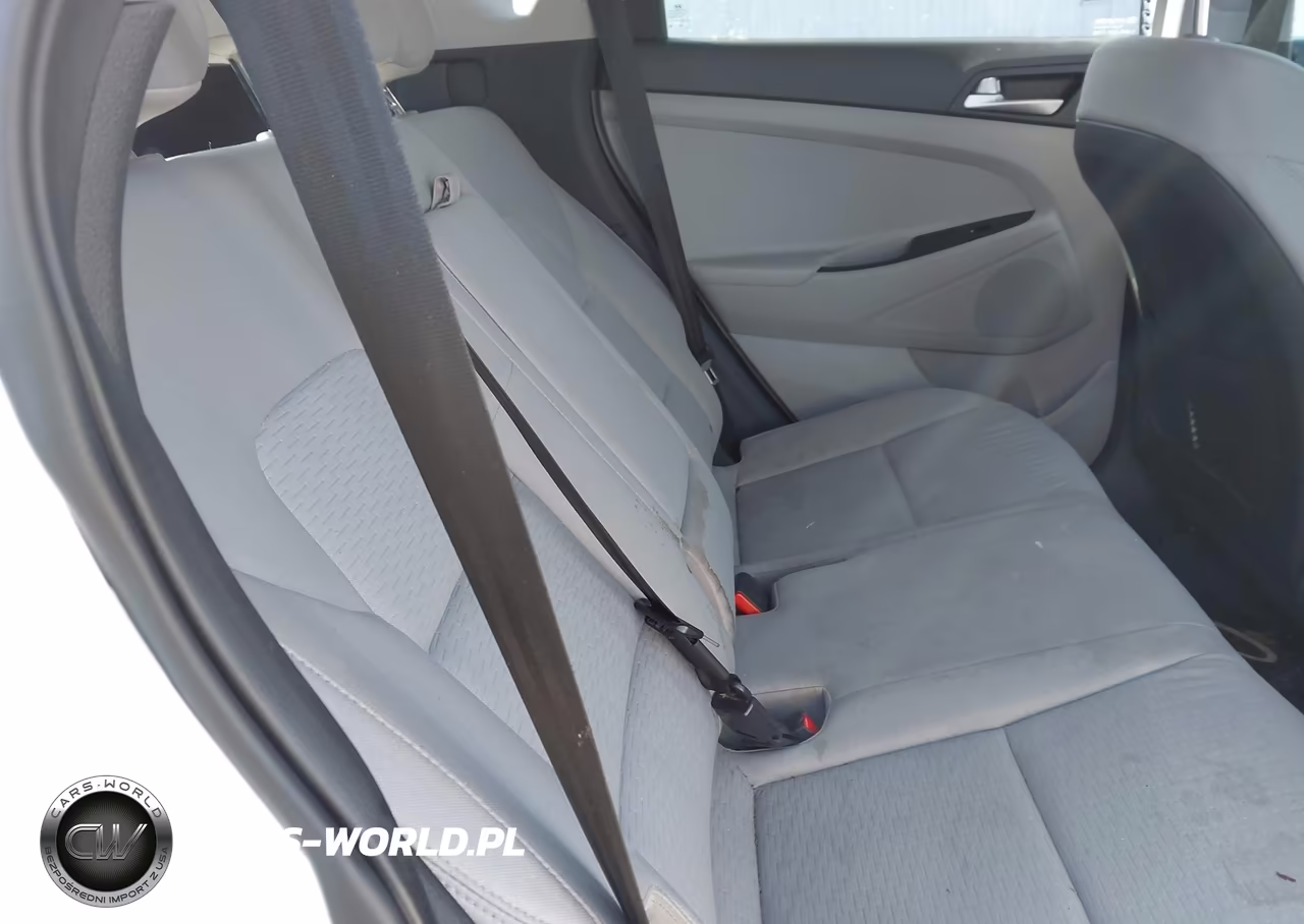 2019 Hyundai Tucson Se VIN:KM8J2CA47KU837367 - 8