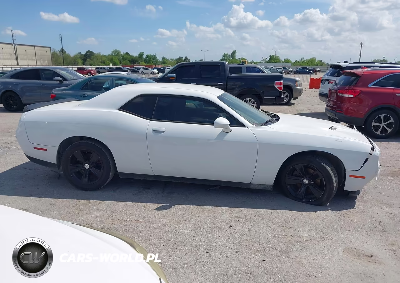 2016 Dodge Challenger Sxt VIN:2C3CDZAG5GH113647 - 14