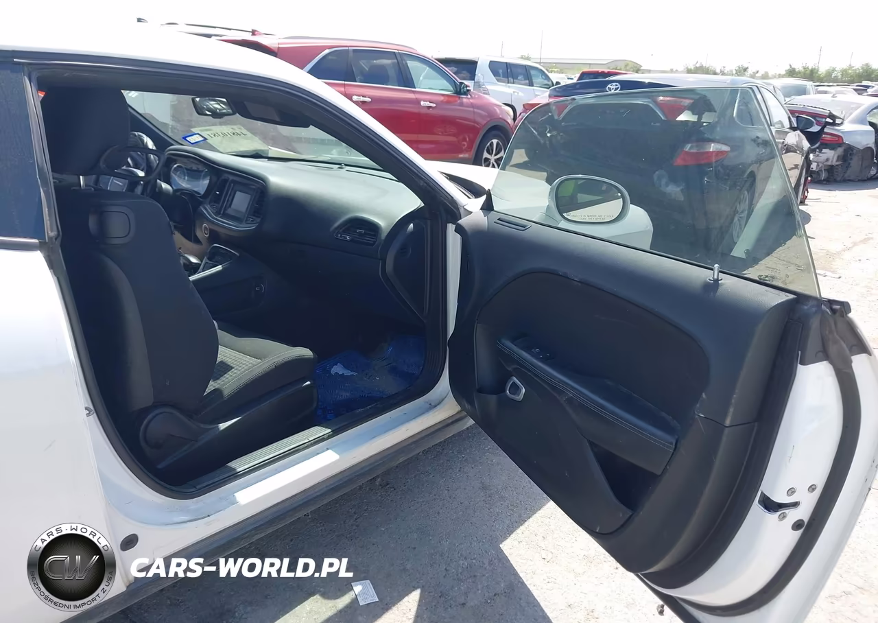 2016 Dodge Challenger Sxt VIN:2C3CDZAG5GH113647 - 5