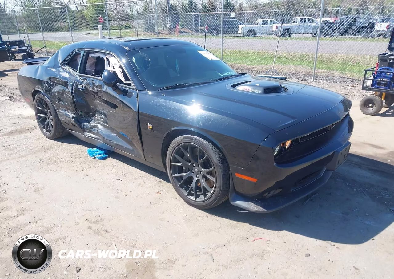 2017 Dodge Challenger 392 Hemi Scat Pack Shaker – zdjęcie 1 z 16