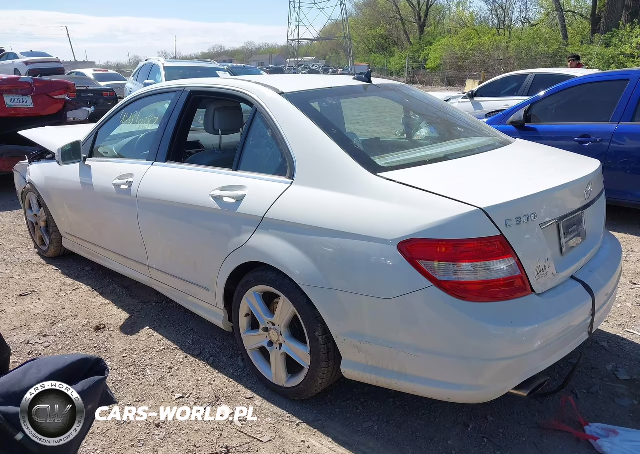 2011 Mercedes-Benz C 300 Sport 4Matic VIN:WDDGF8BB3BR144236 - 3