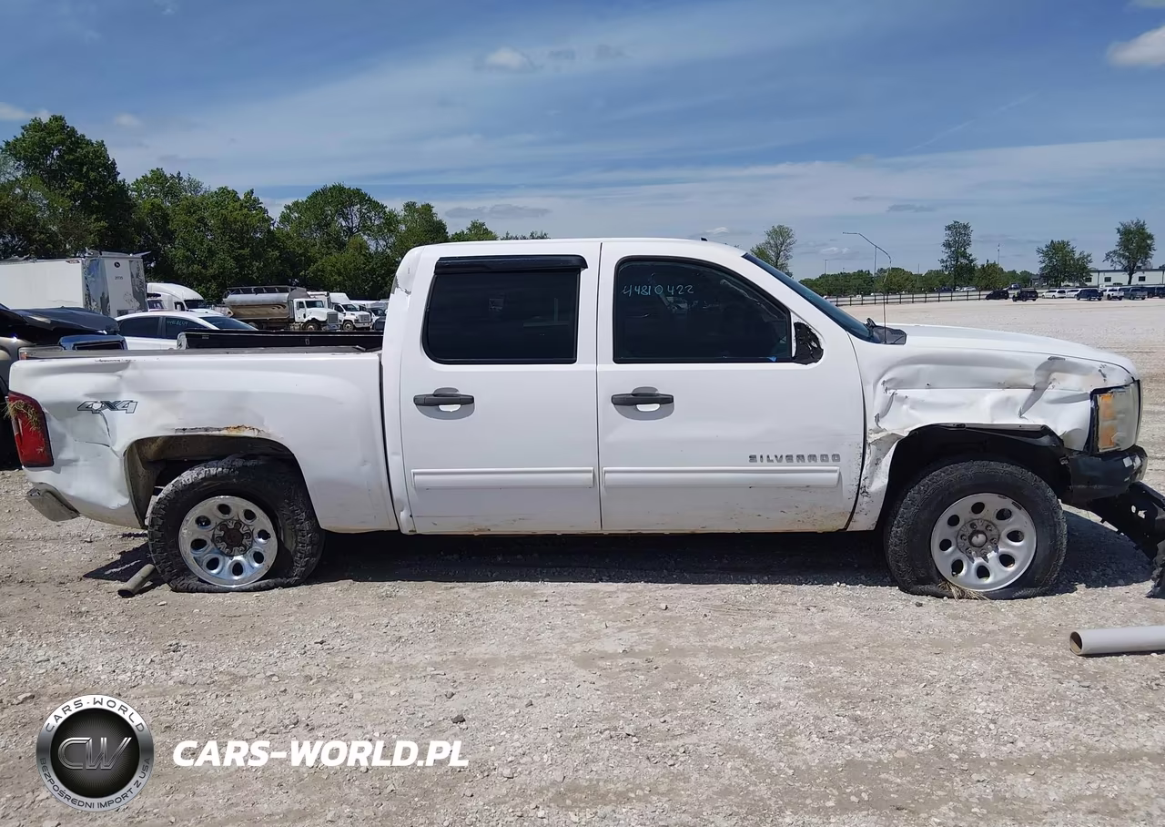 2010 Chevrolet Silverado 1500 Ls VIN:3GCRKREA0AG260239 - 14