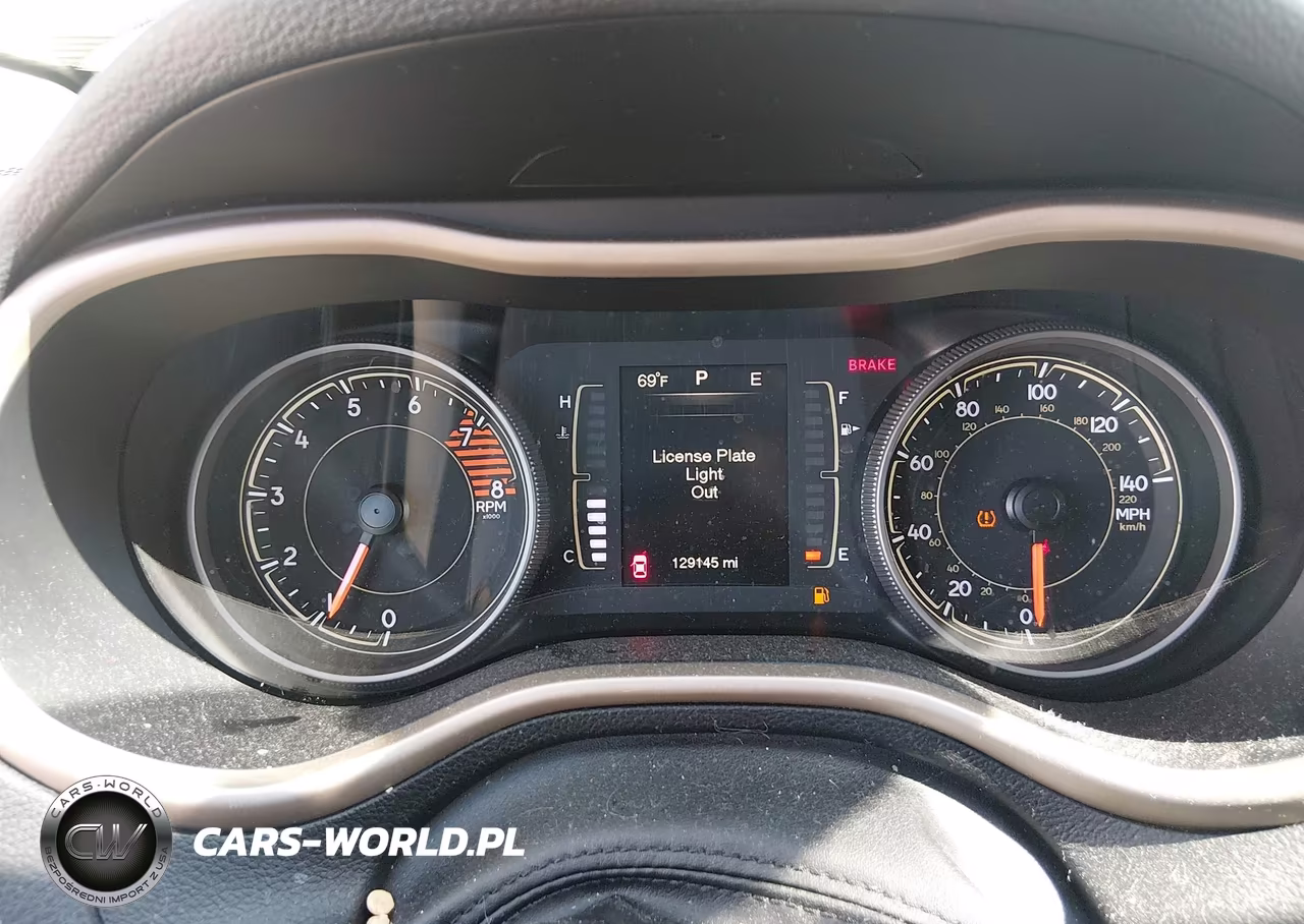 2016 Jeep Cherokee Altitude VIN:1C4PJMAS5GW322269 - 7