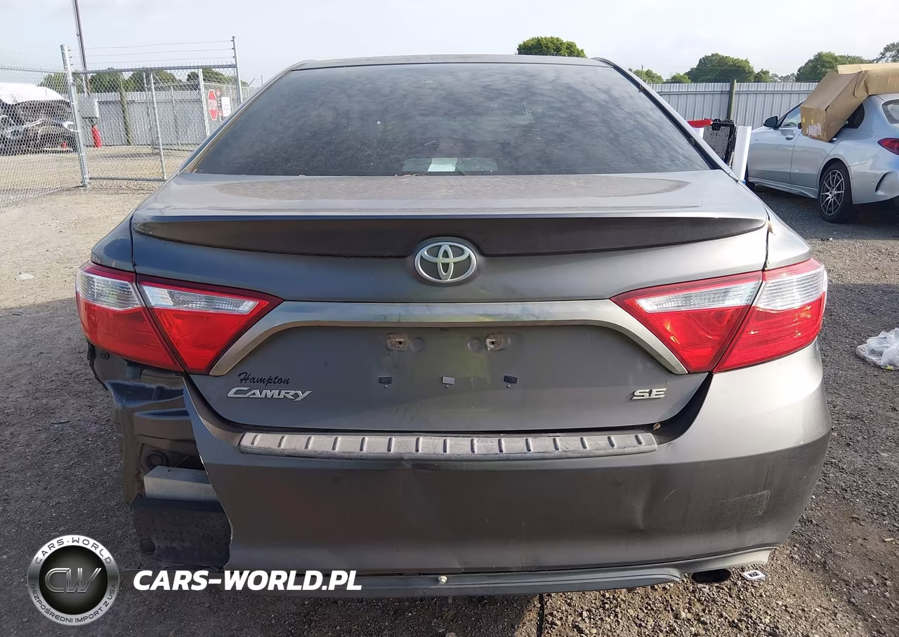 2017 Toyota Camry Se VIN:4T1BF1FK6HU313432 - 17