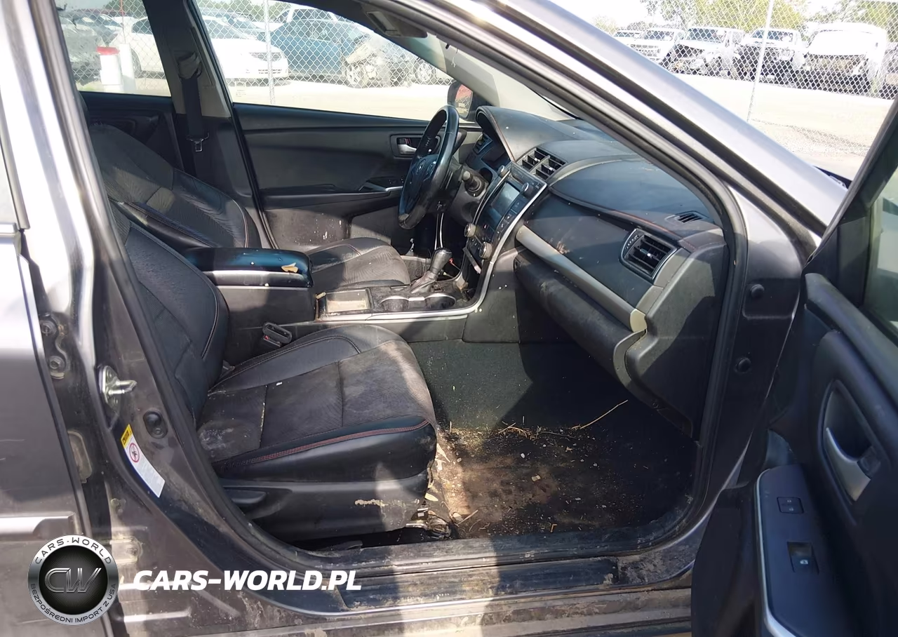 2017 Toyota Camry Se VIN:4T1BF1FK6HU313432 - 5