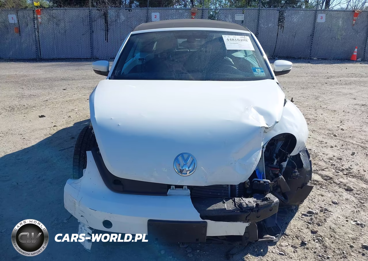 2016 Volkswagen Beetle 1.8T S VIN:3VW517AT0GM800693 - 13