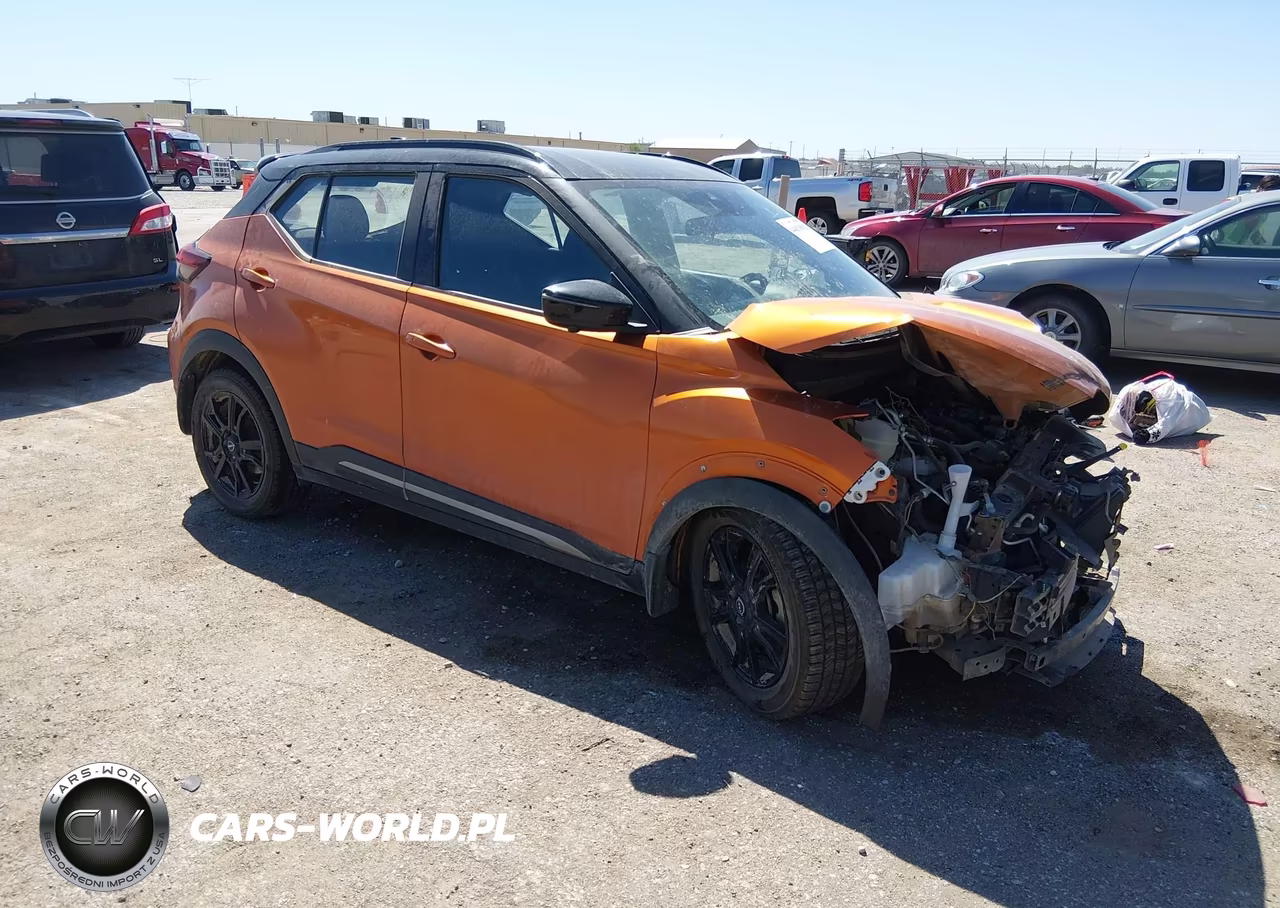 2022 Nissan Kicks Sr Xtronic Cvt
