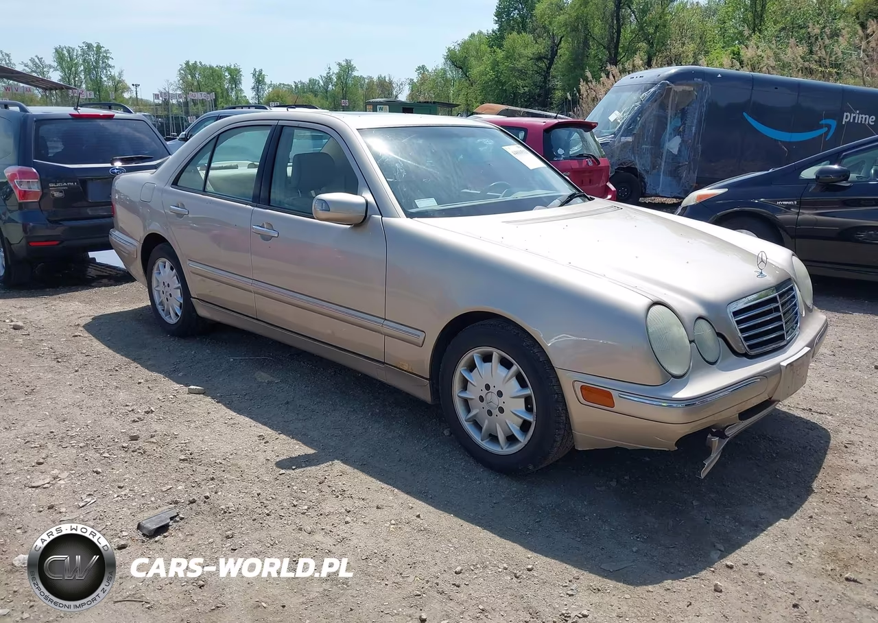 2001 Mercedes-Benz E 320