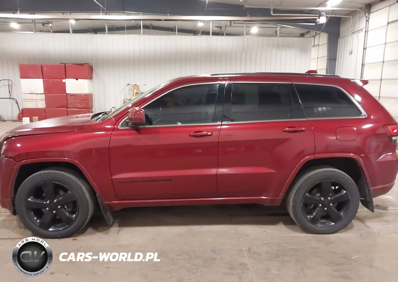 2015 Jeep Grand Cherokee Altitude VIN:1C4RJFAG2FC170886 - 14