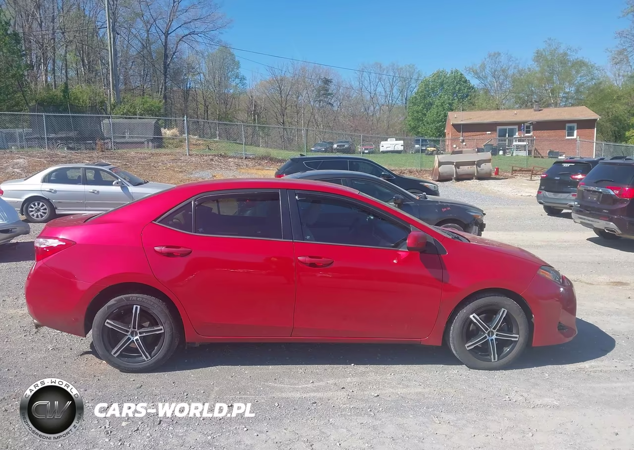 2017 Toyota Corolla Le VIN:2T1BURHE4HC784945 - 14