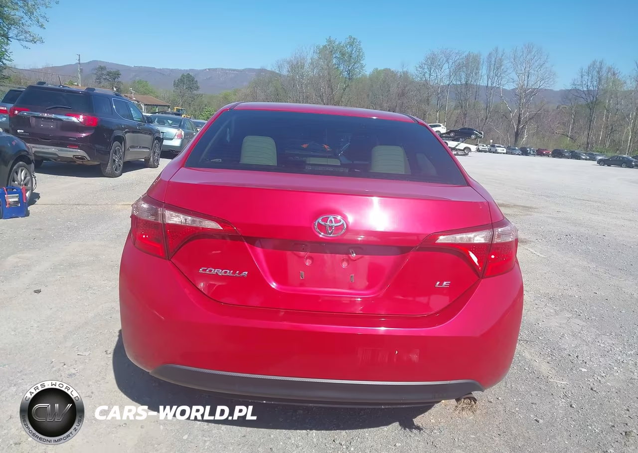 2017 Toyota Corolla Le VIN:2T1BURHE4HC784945 - 17