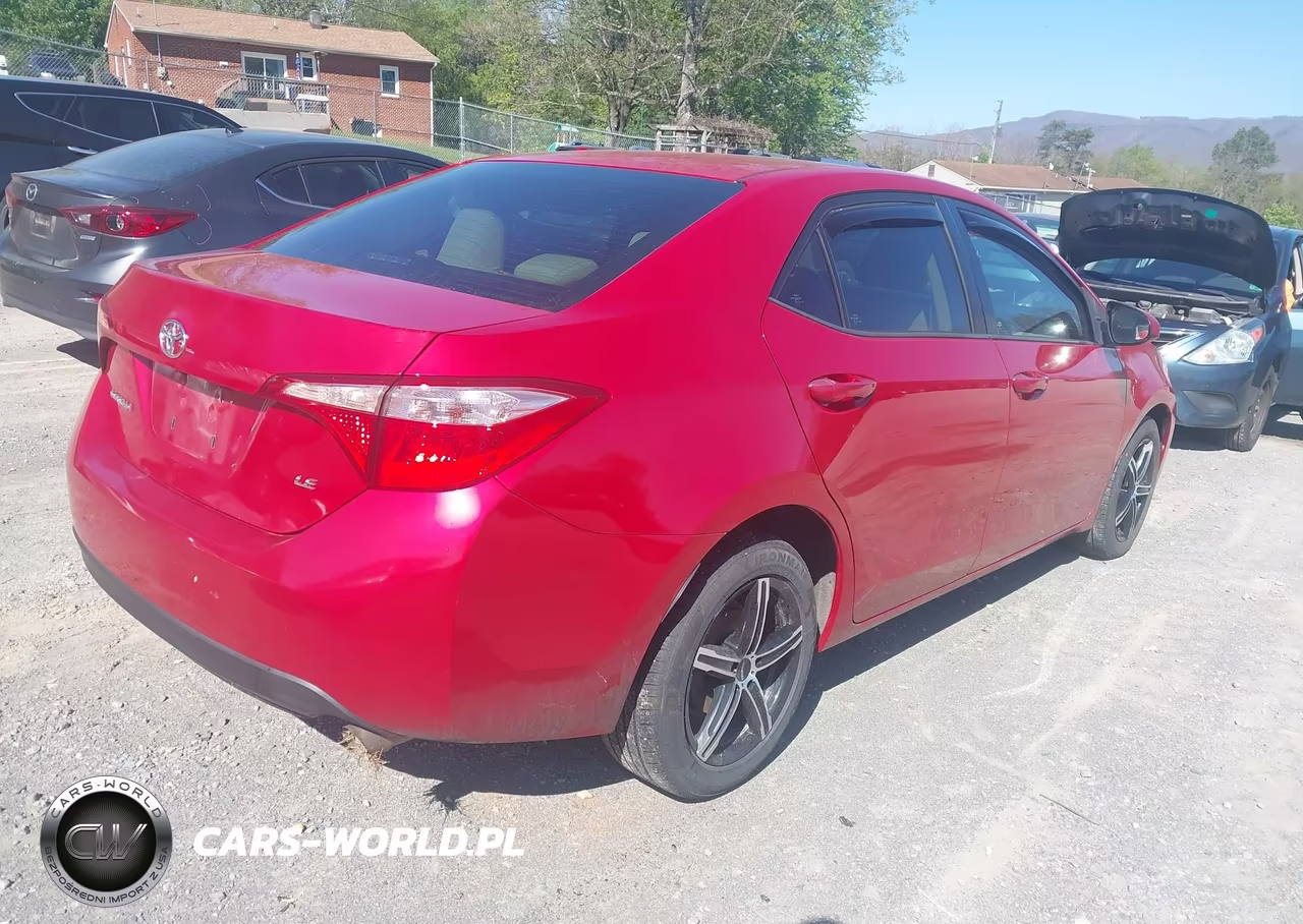 2017 Toyota Corolla Le VIN:2T1BURHE4HC784945 - 4