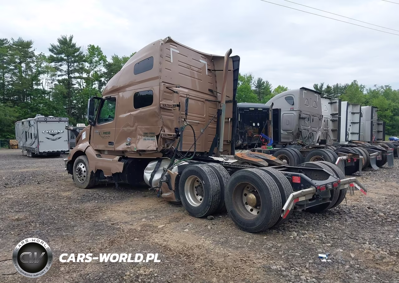 2023 Volvo Vnl VIN:4V4NC9EH8PN616093 - 3