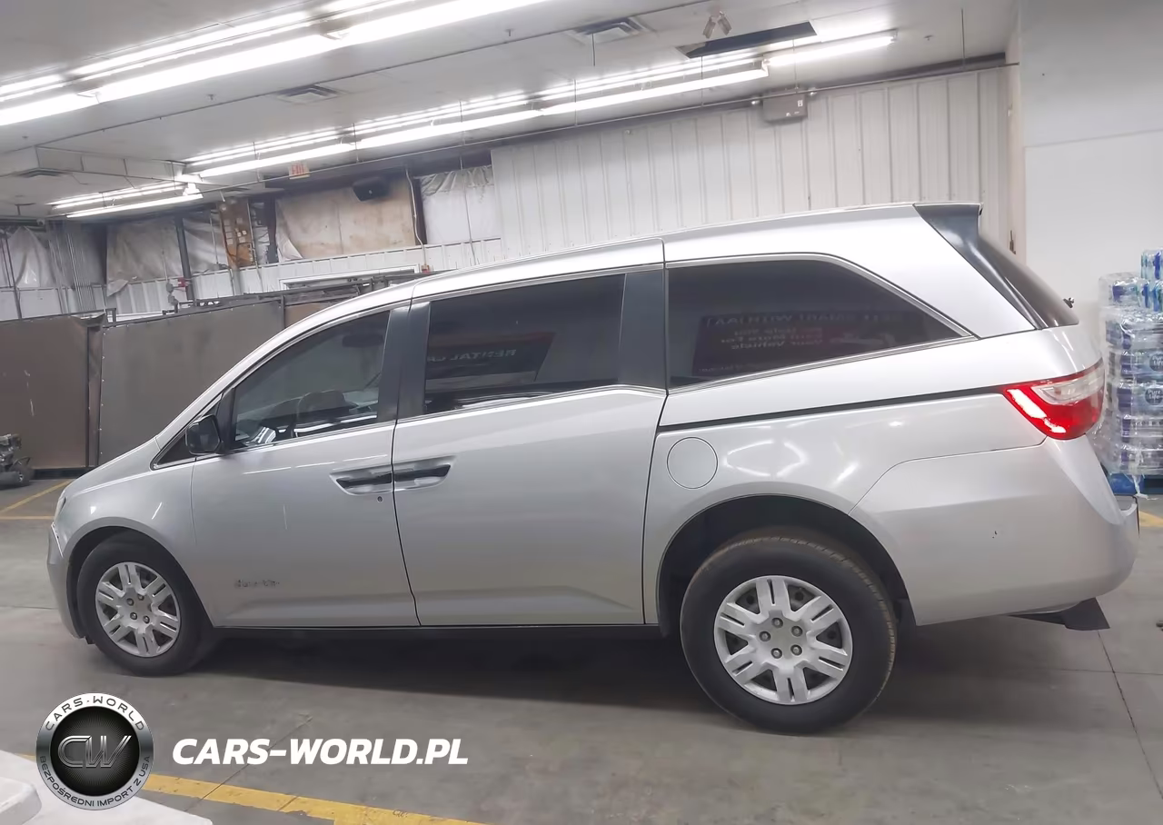 2013 Honda Odyssey Lx VIN:5FNRL5H24DB062848 - 14