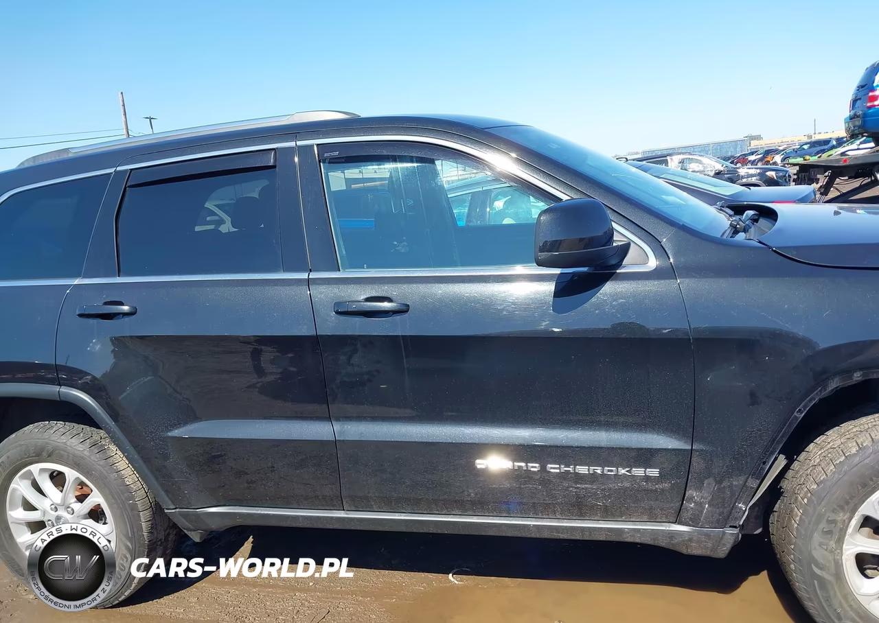 2016 Jeep Grand Cherokee Laredo VIN:1C4RJFAG1GC334050 - 13
