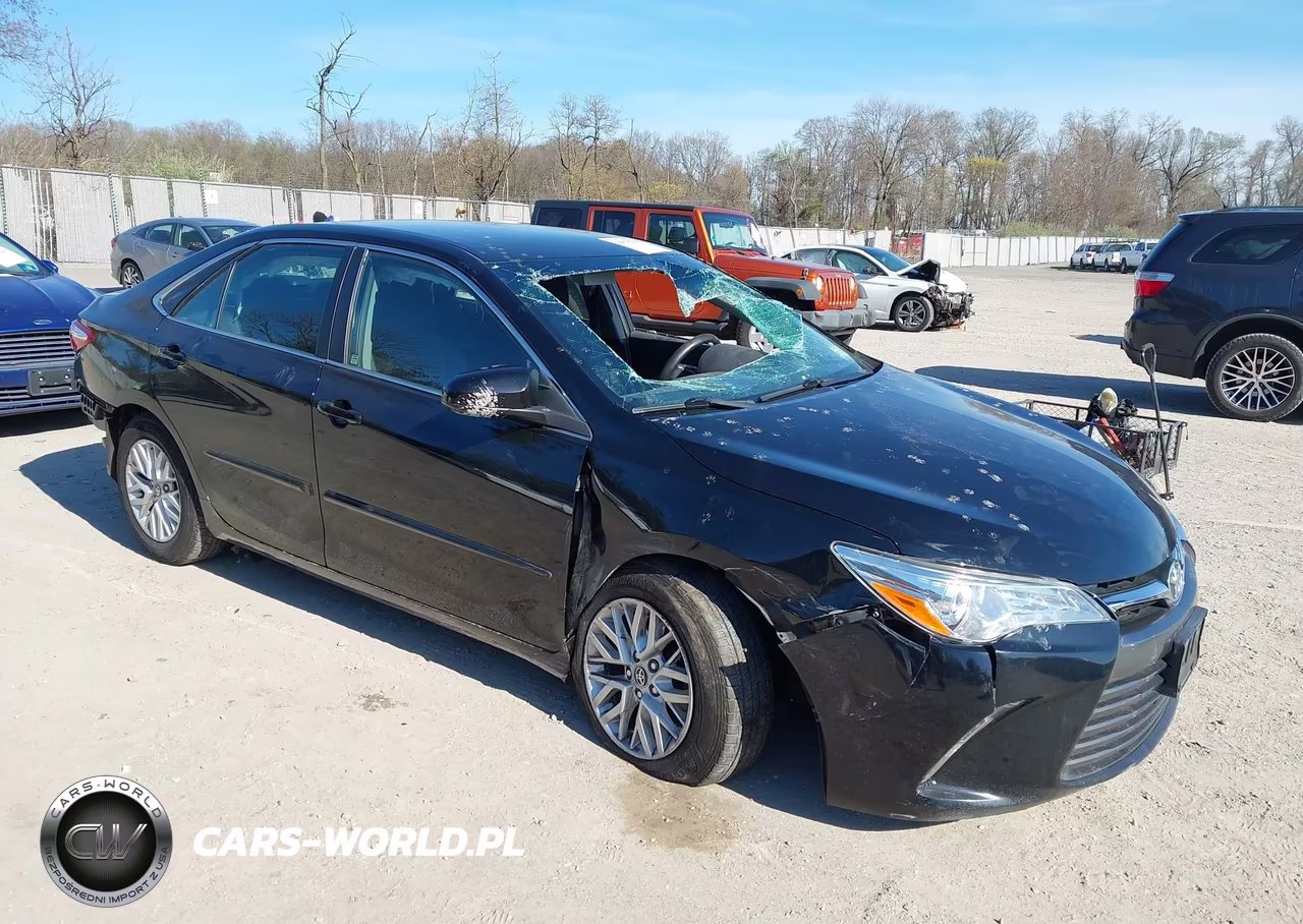 2016 Toyota Camry Le
