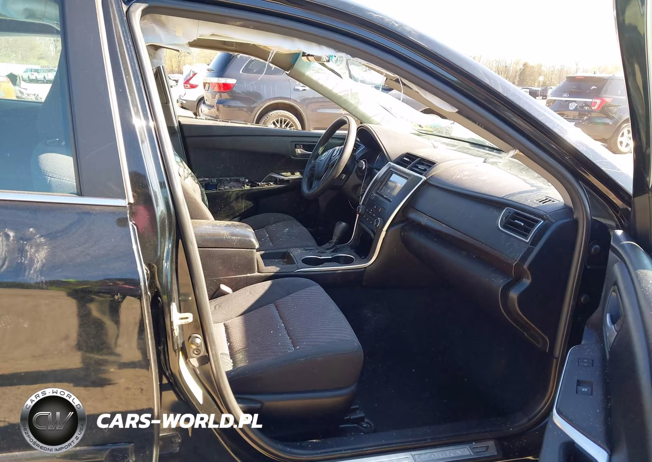 2016 Toyota Camry Le VIN:4T4BF1FK1GR557445 - 5