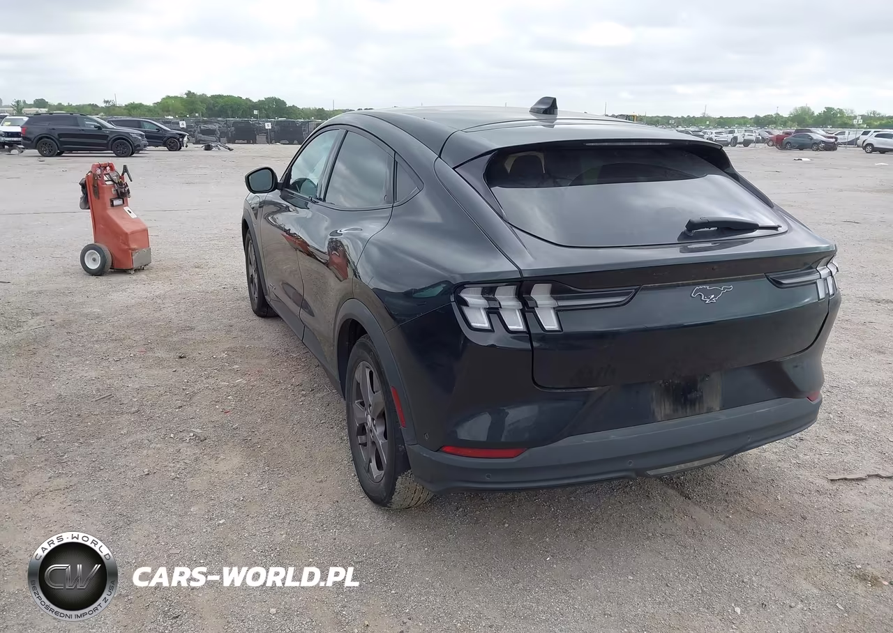 2023 Ford Mustang Mach-E Select VIN:3FMTK1R42PMA69083 - 3