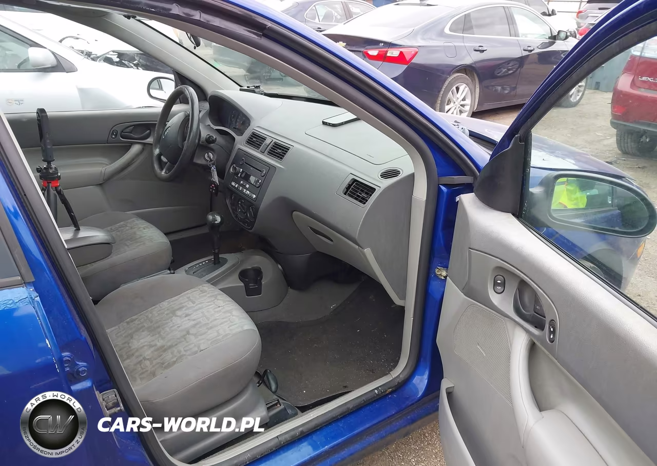 2005 Ford Focus Zx4 VIN:1FAFP34N25W281628 - 5