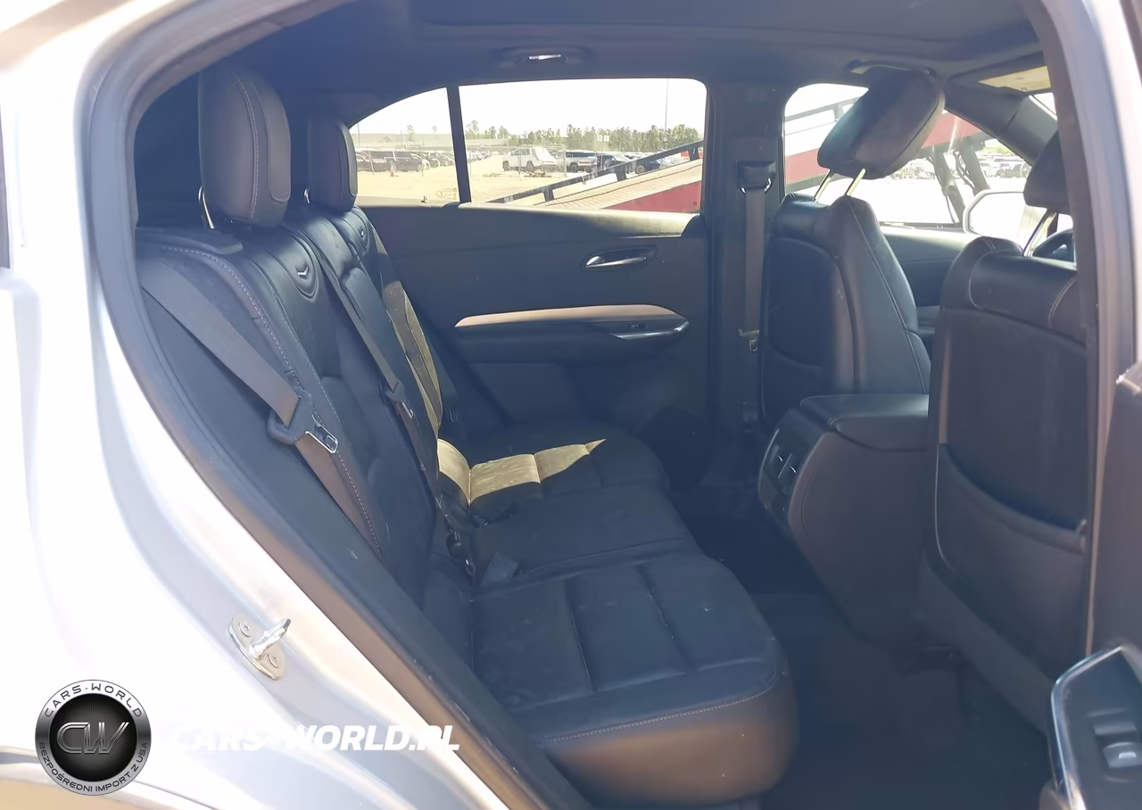 2020 Cadillac Xt4 Fwd Premium Luxury VIN:1GYFZCR4XLF064730 - 18