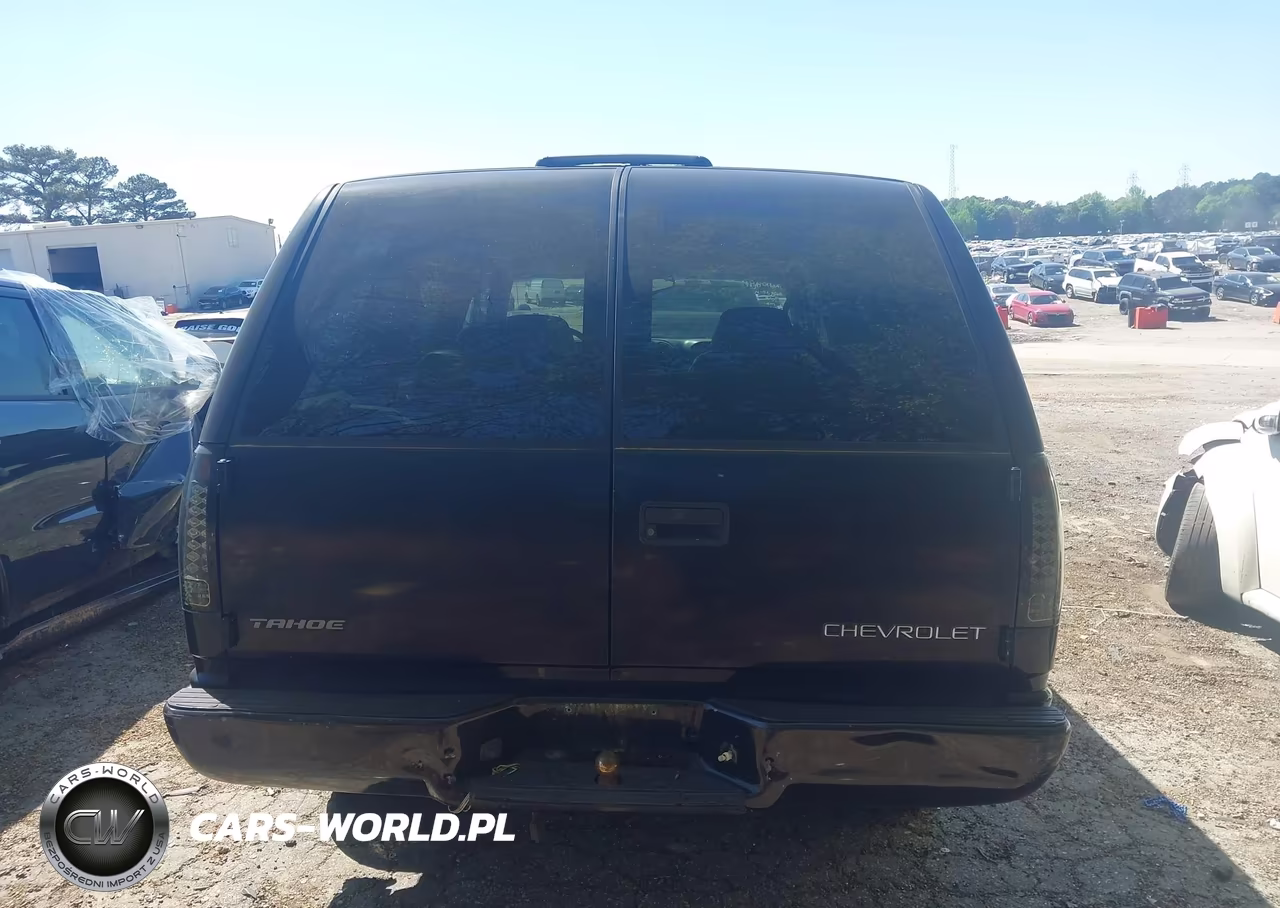 2000 Chevrolet Tahoe Limited VIN:1GNEC13R4YR130830 - 15