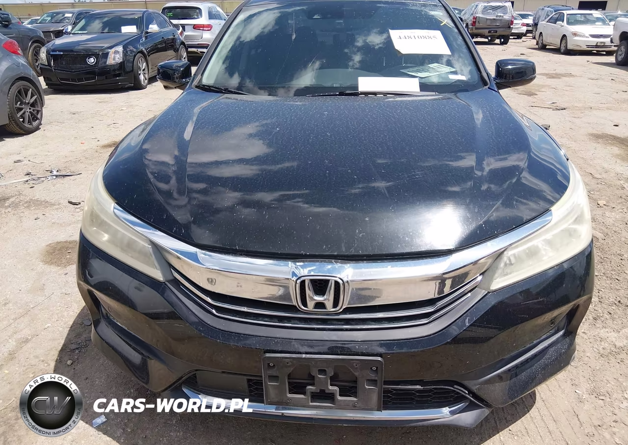 2017 Honda Accord Touring V6 VIN:1HGCR3F98HA013497 - 12