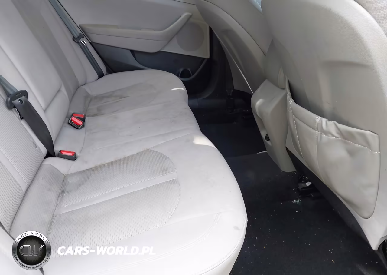 2019 Hyundai Sonata Se VIN:5NPE24AF8KH765439 - 8