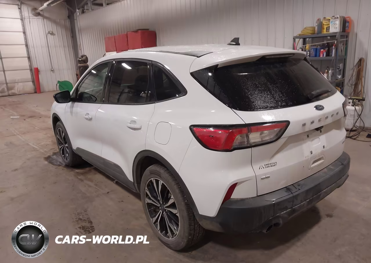 2021 Ford Escape Se VIN:1FMCU9G65MUA20545 - 3