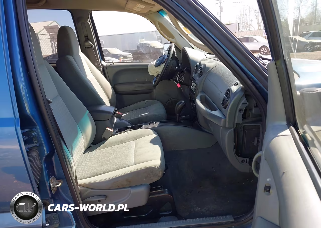 2006 Jeep Liberty Sport VIN:1J4GL48K66W288657 - 5
